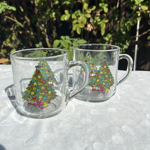 SALE! Luminarc Vintage Set of Two Glass Christmas Tree Mugs. Made in France.🎄🎄